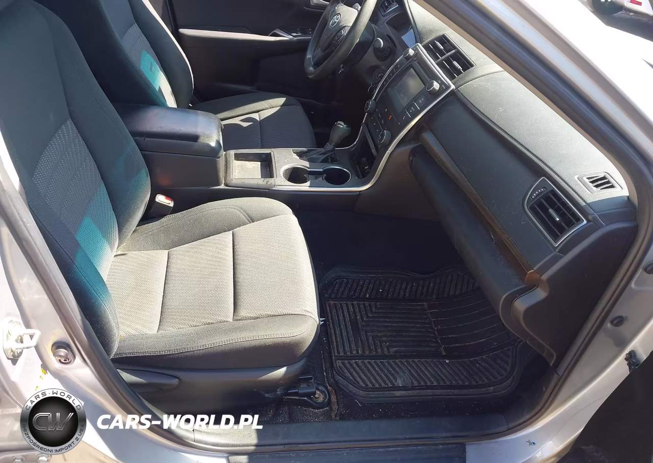 2016 Toyota Camry Le VIN:4T4BF1FK4GR540574 - 5