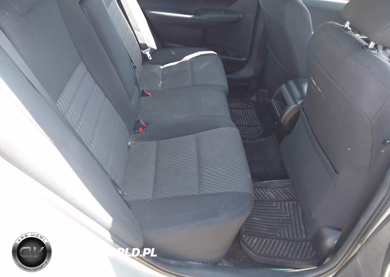 2016 Toyota Camry Le VIN:4T4BF1FK4GR540574 - 8