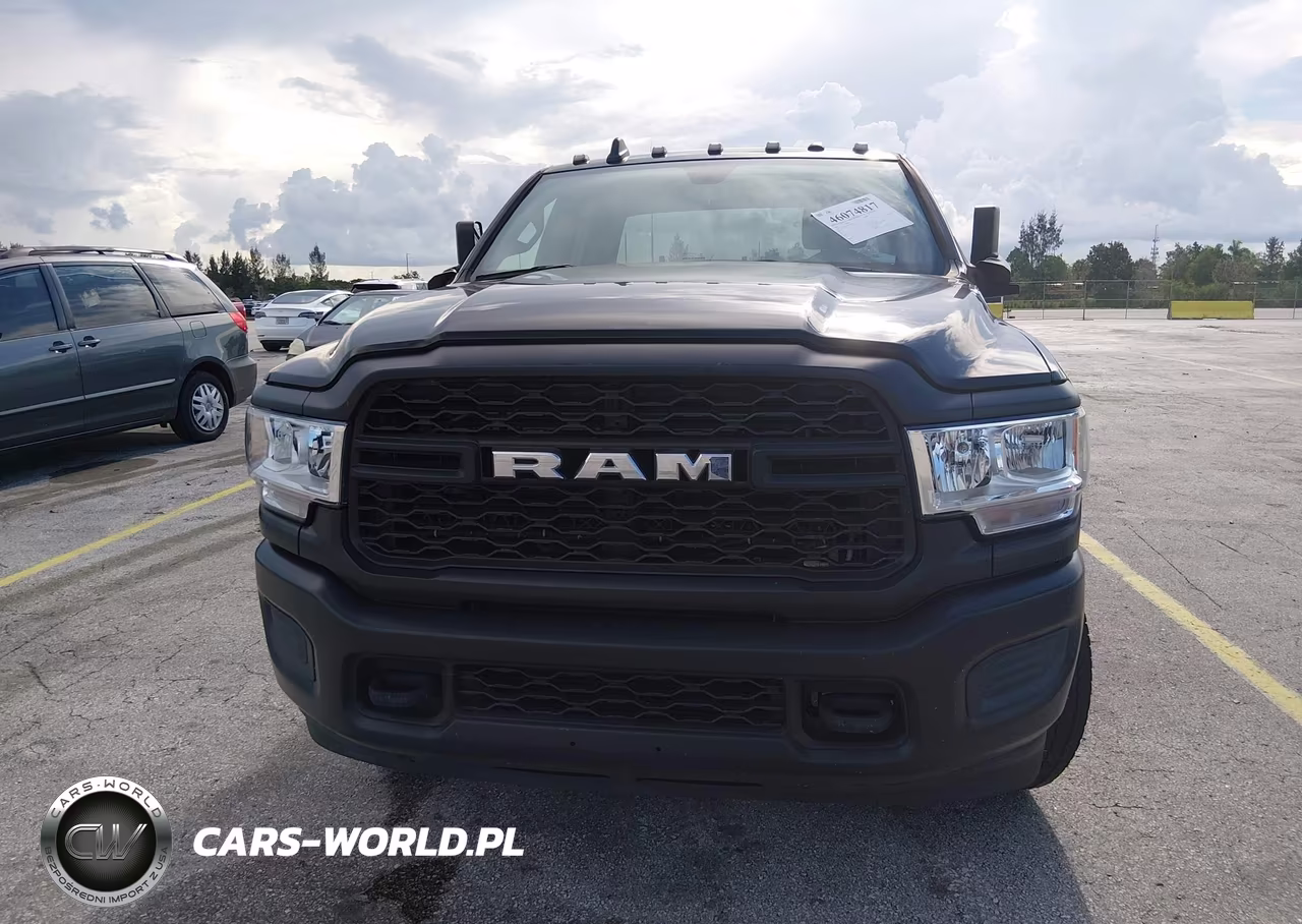 2022 Ram 3500 Tradesman 4X4 8' Box VIN:3C63RRGL5NG420483 - 14