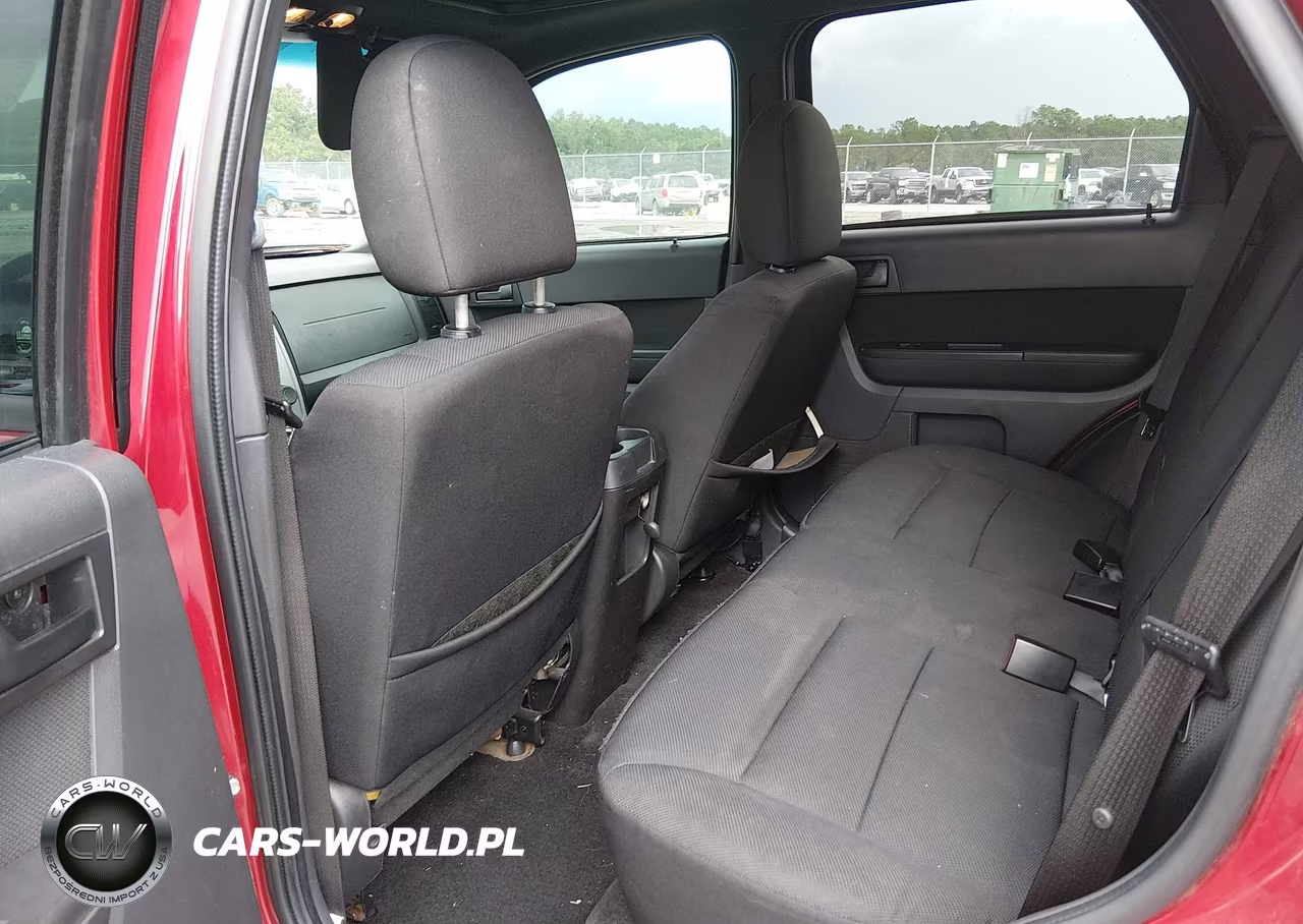 2010 Ford Escape Xlt VIN:1FMCU0D78AKA55757 - 8
