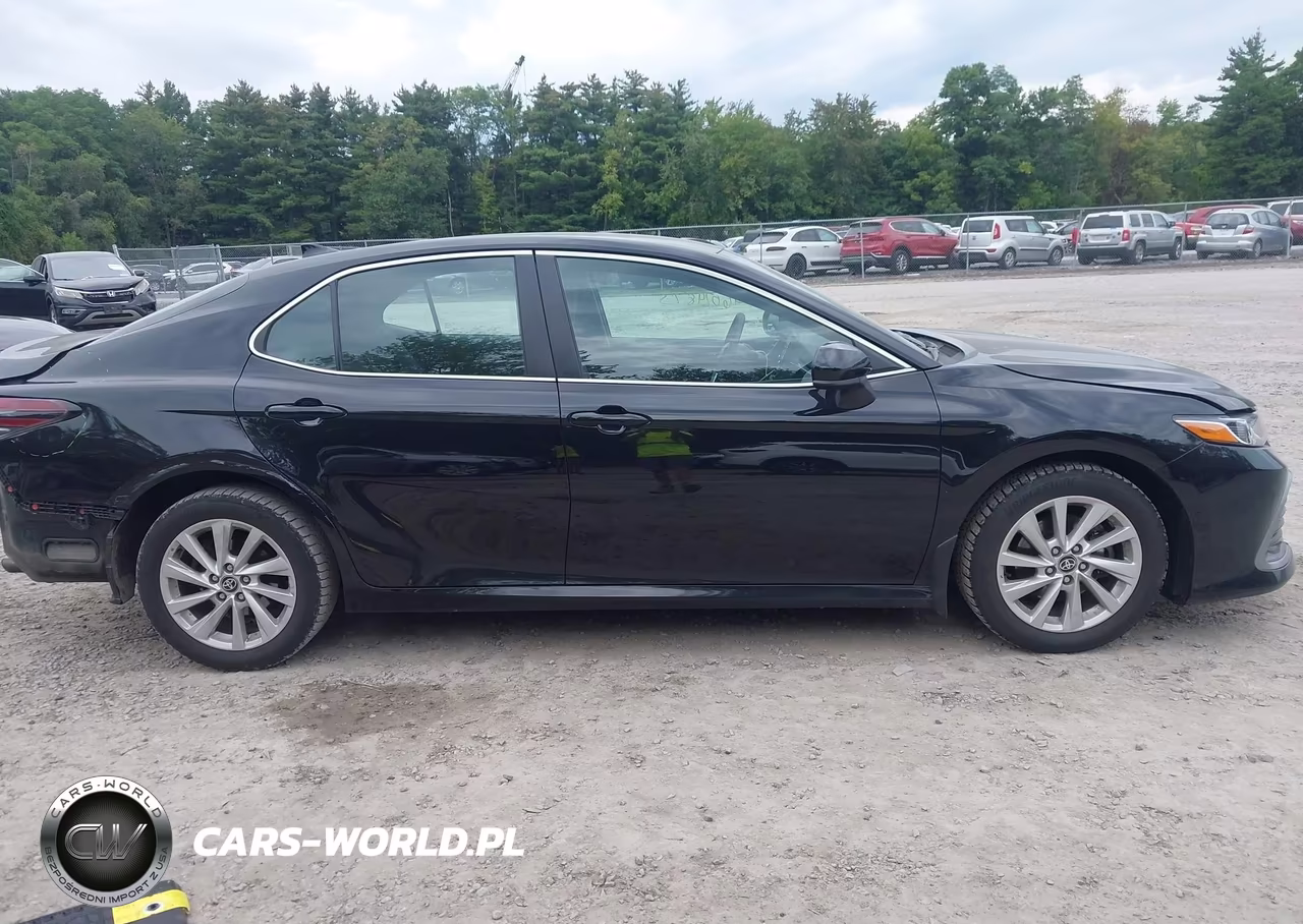 2023 Toyota Camry Le VIN:4T1C11BKXPU085054 - 13