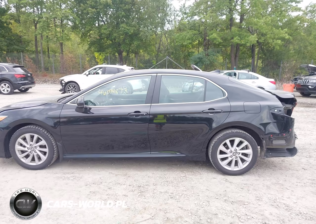 2023 Toyota Camry Le VIN:4T1C11BKXPU085054 - 14
