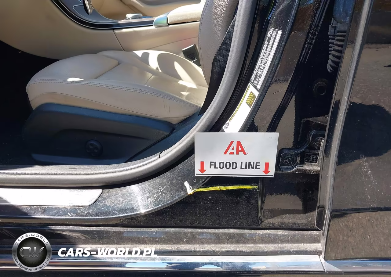 2019 Mercedes-Benz C 300 4Matic VIN:55SWF8EB1KU282752 - 6