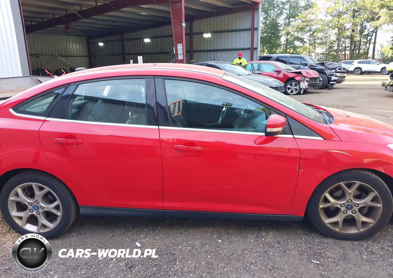 2012 Ford Focus Sel VIN:1FAHP3H22CL221095 - 13