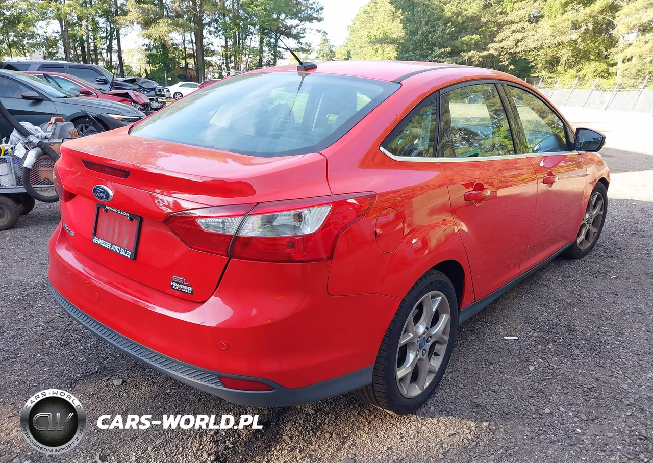 2012 Ford Focus Sel VIN:1FAHP3H22CL221095 - 4