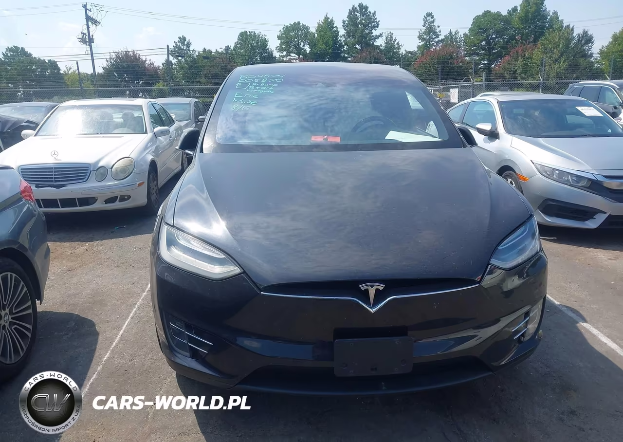 2016 Tesla Model X 60D-70D-75D-90D VIN:5YJXCAE21GF008870 - 11