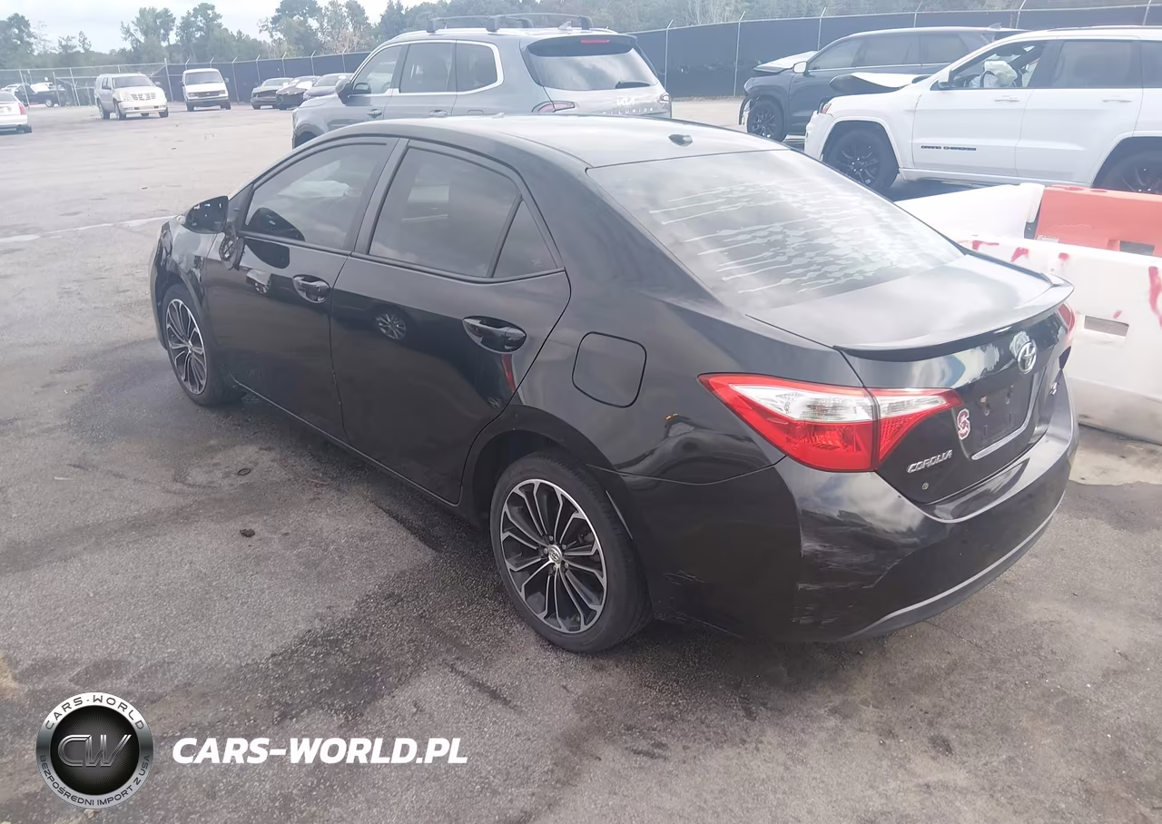 2015 Toyota Corolla S Plus VIN:2T1BURHE8FC388627 - 3