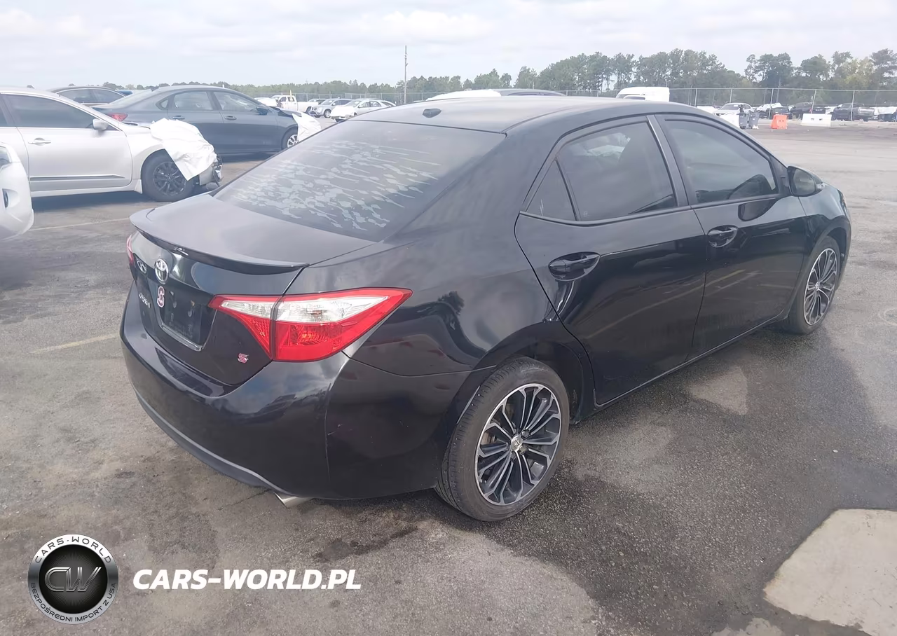 2015 Toyota Corolla S Plus VIN:2T1BURHE8FC388627 - 4