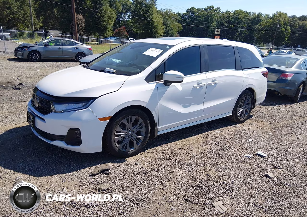 2025 Honda Odyssey Touring VIN:5FNRL6H81SB045707 - 2