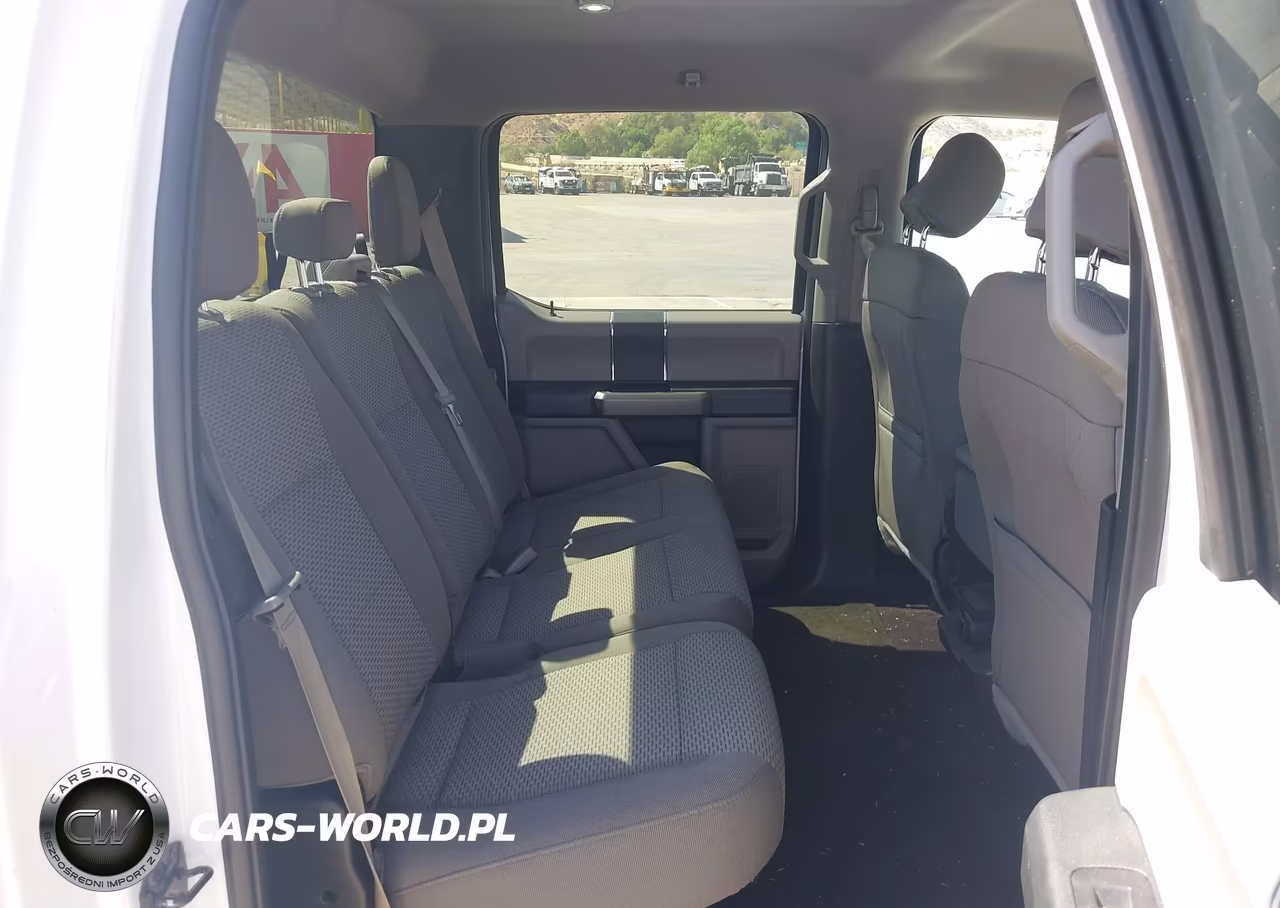 2017 Ford F-150 Xlt VIN:1FTEW1CP2HKC36393 - 8