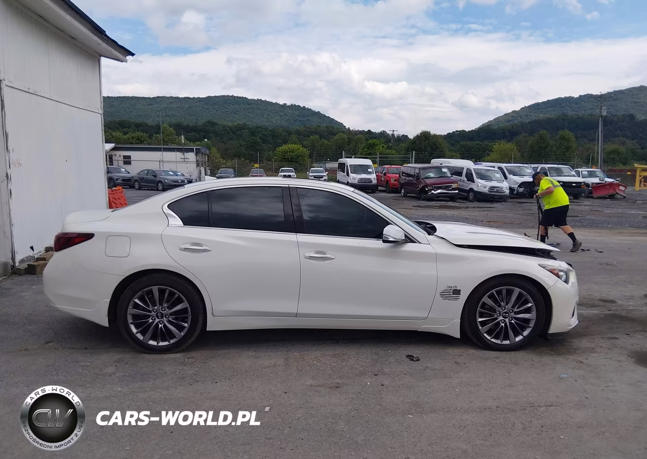 2019 Infiniti Q50 3.0T Luxe VIN:JN1EV7AR6KM551853 - 13