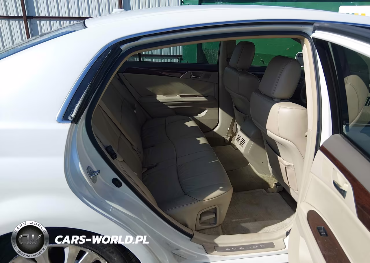 2010 Toyota Avalon Xls VIN:4T1BK3DB4AU356571 - 8