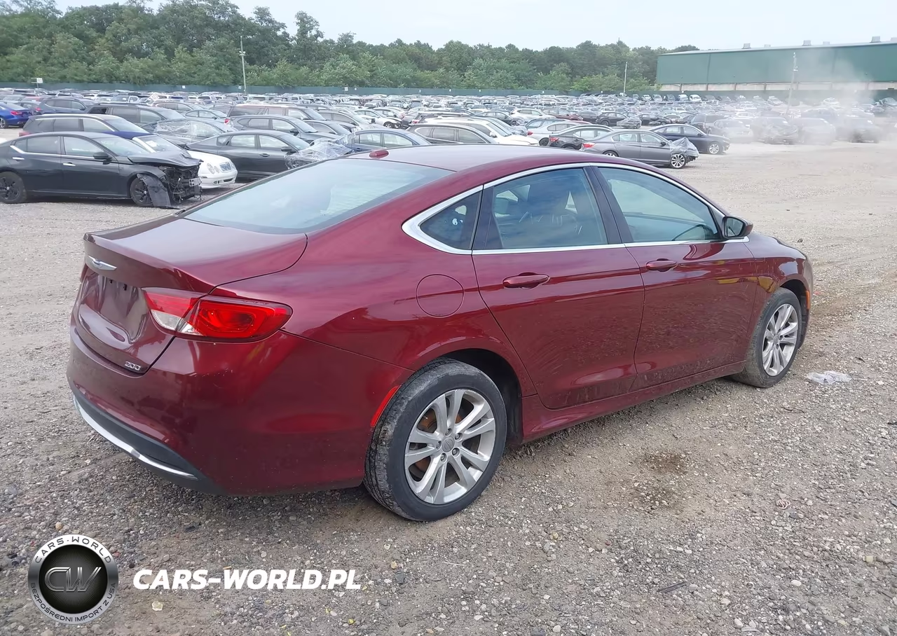 2015 Chrysler 200 Limited VIN:1C3CCCAB7FN642771 - 4