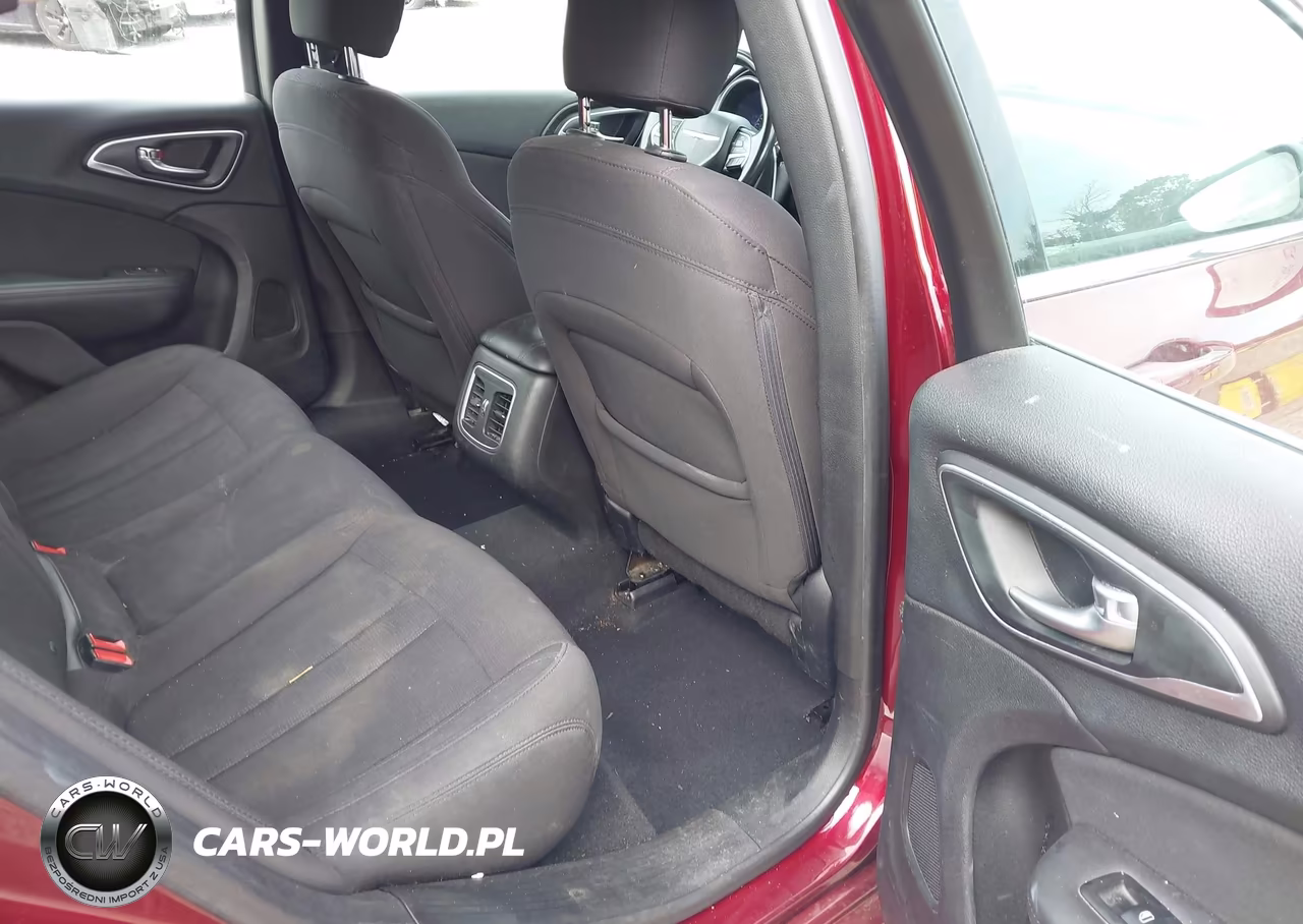 2015 Chrysler 200 Limited VIN:1C3CCCAB7FN642771 - 8