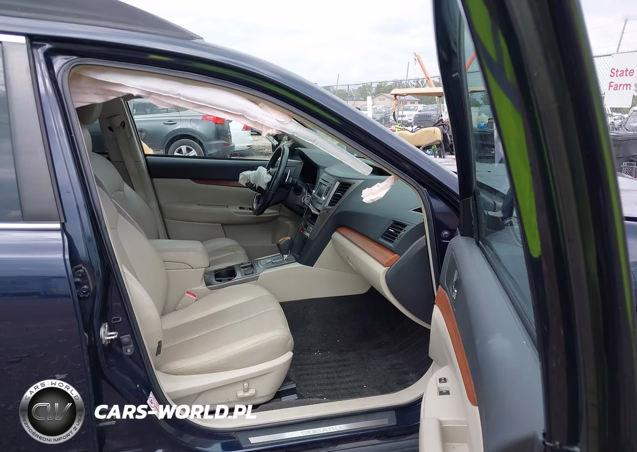 2013 Subaru Outback 3.6R Limited VIN:4S4BRDKC3D2239786 - 5