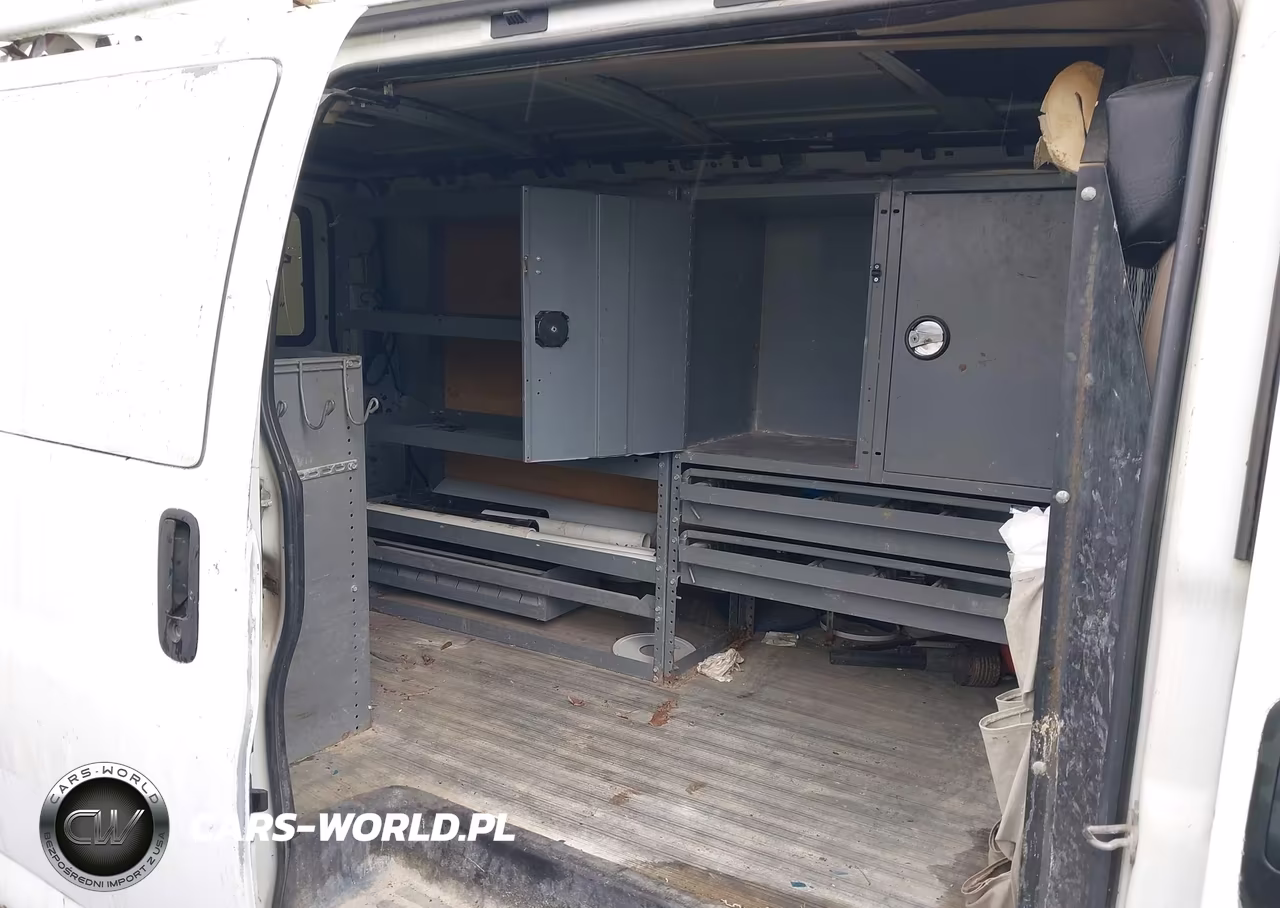 2007 Chevrolet Express Work Van VIN:1GCFG15XX71239724 - 8