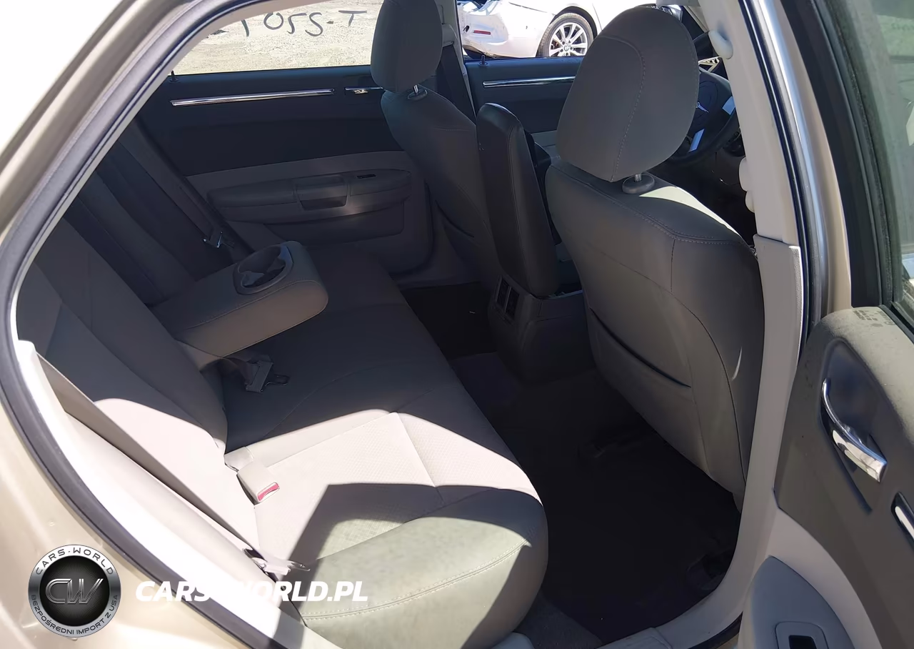 2009 Chrysler 300 Lx VIN:2C3KA43D39H529435 - 8