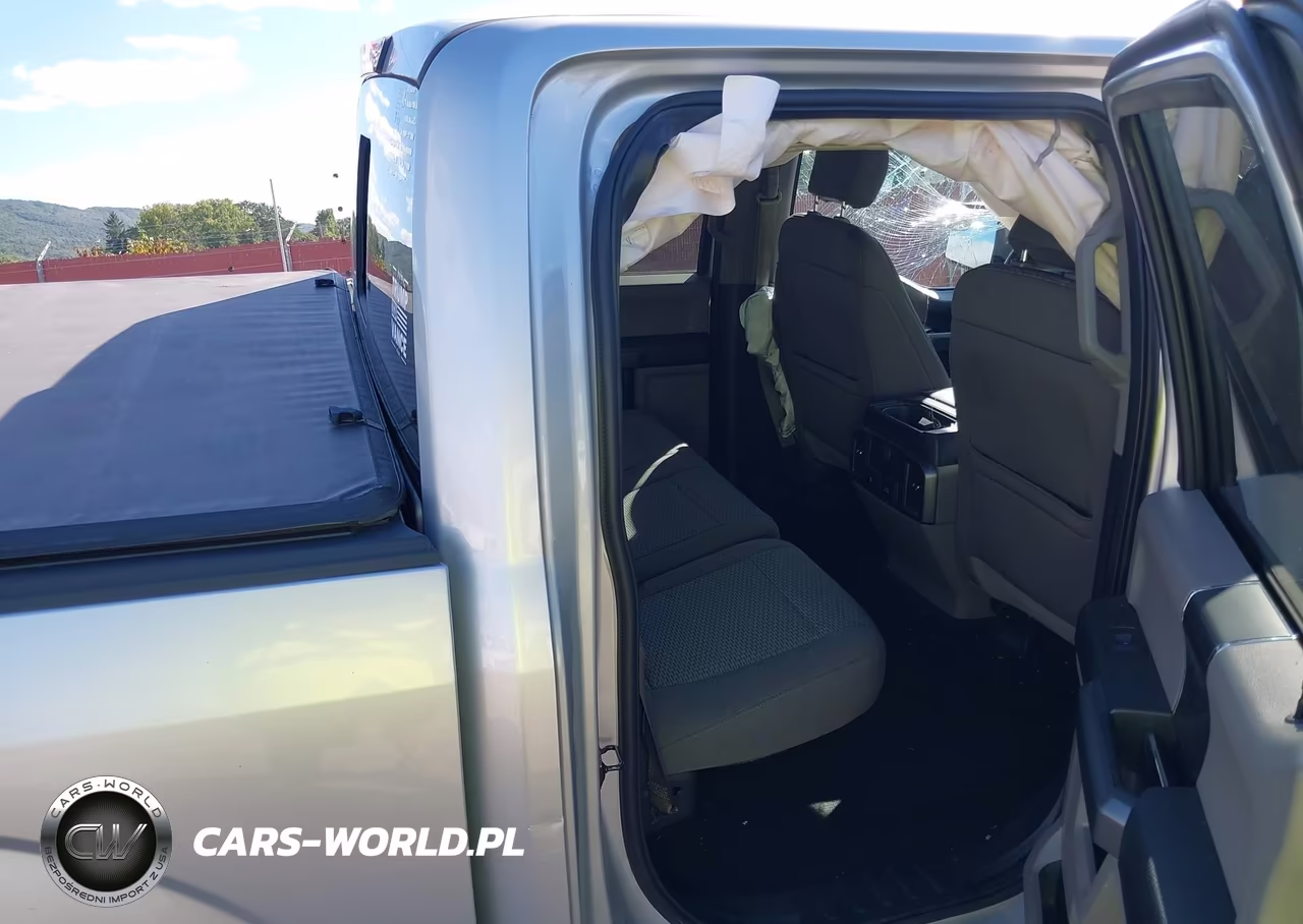 2018 Ford F-150 Xlt VIN:1FTEW1EP3JFA01271 - 8