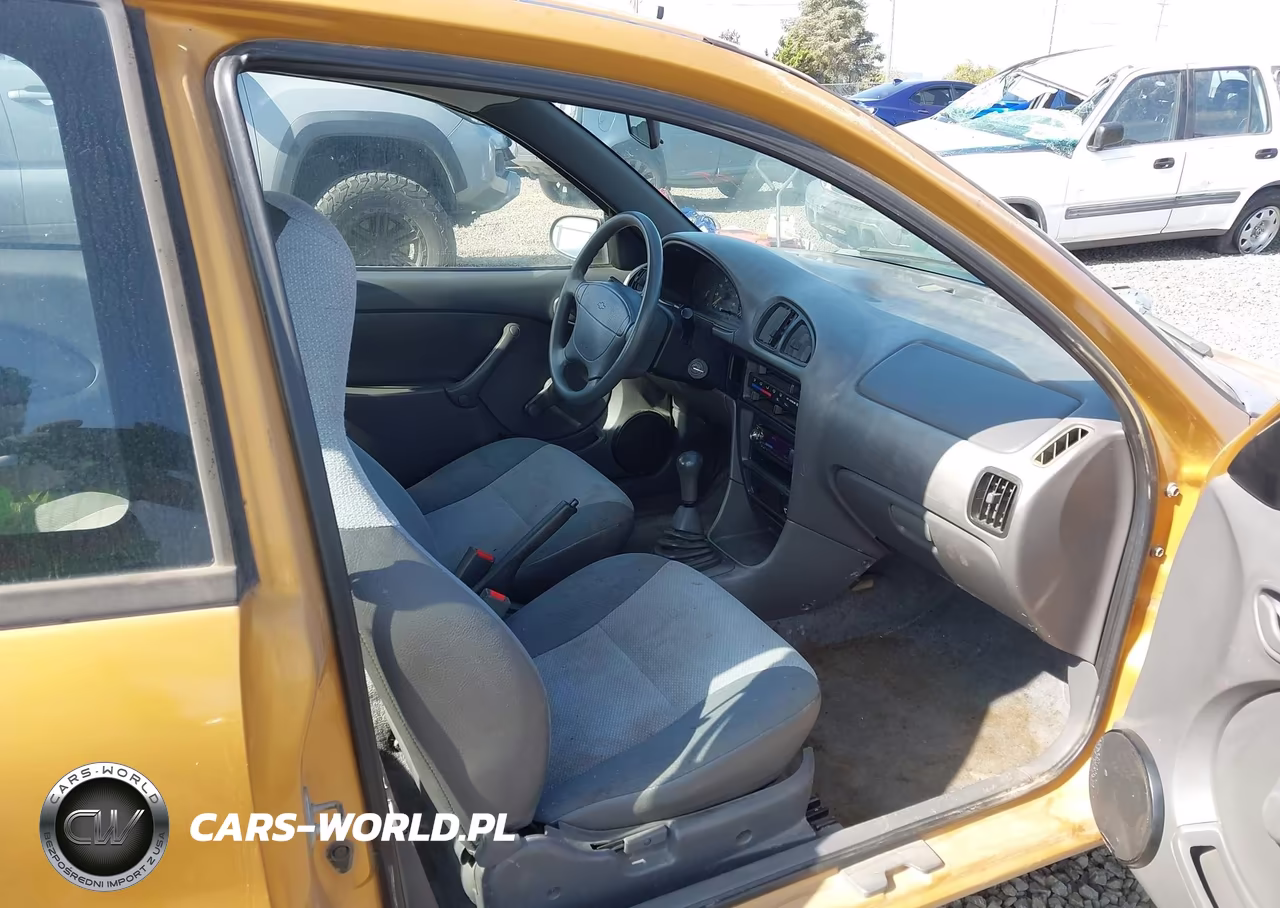 1998 Chevrolet Metro VIN:2C1MR2265W6703370 - 5