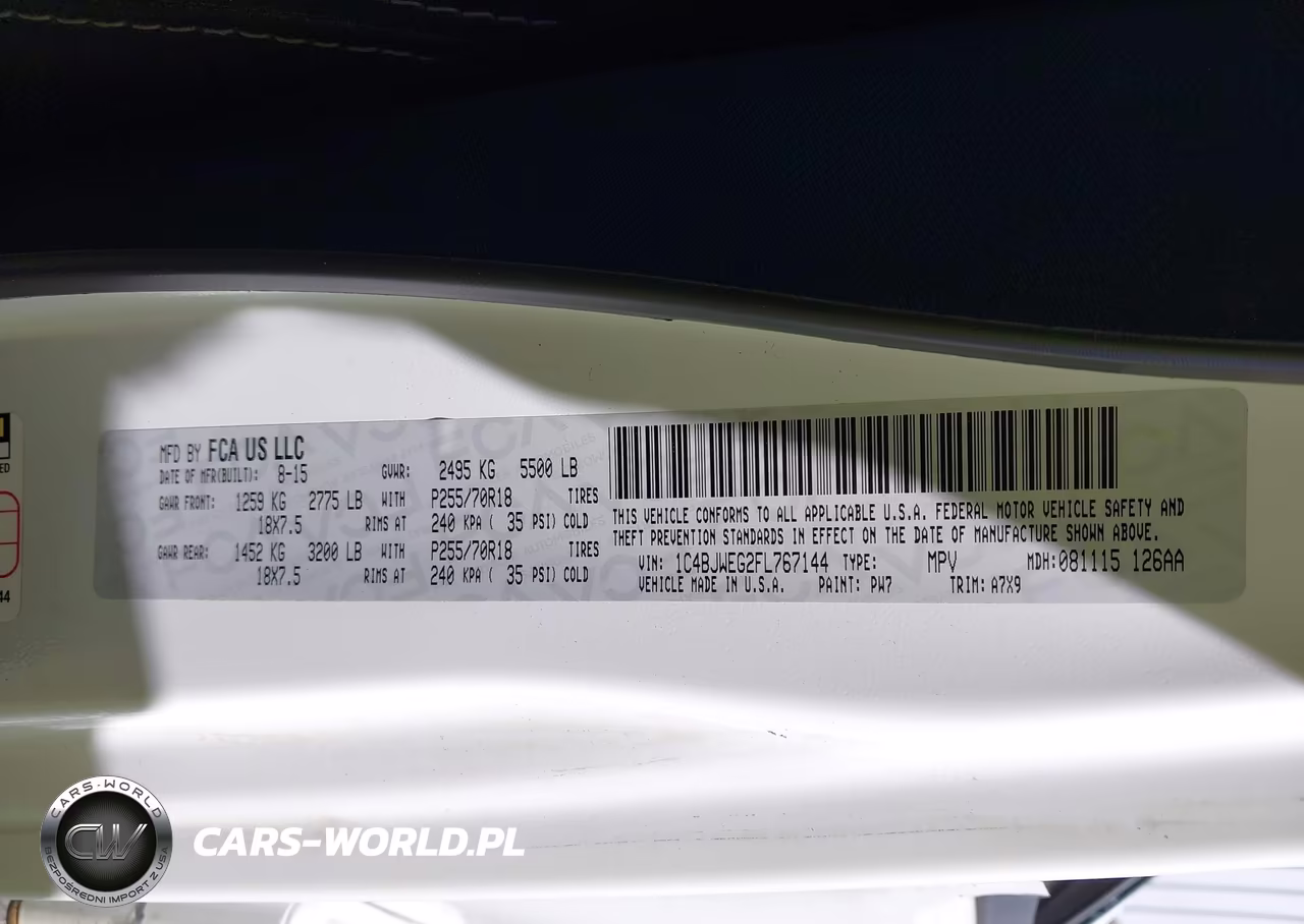 2015 Jeep Wrangler Unlimited Sahara VIN:1C4BJWEG2FL767144 - 9