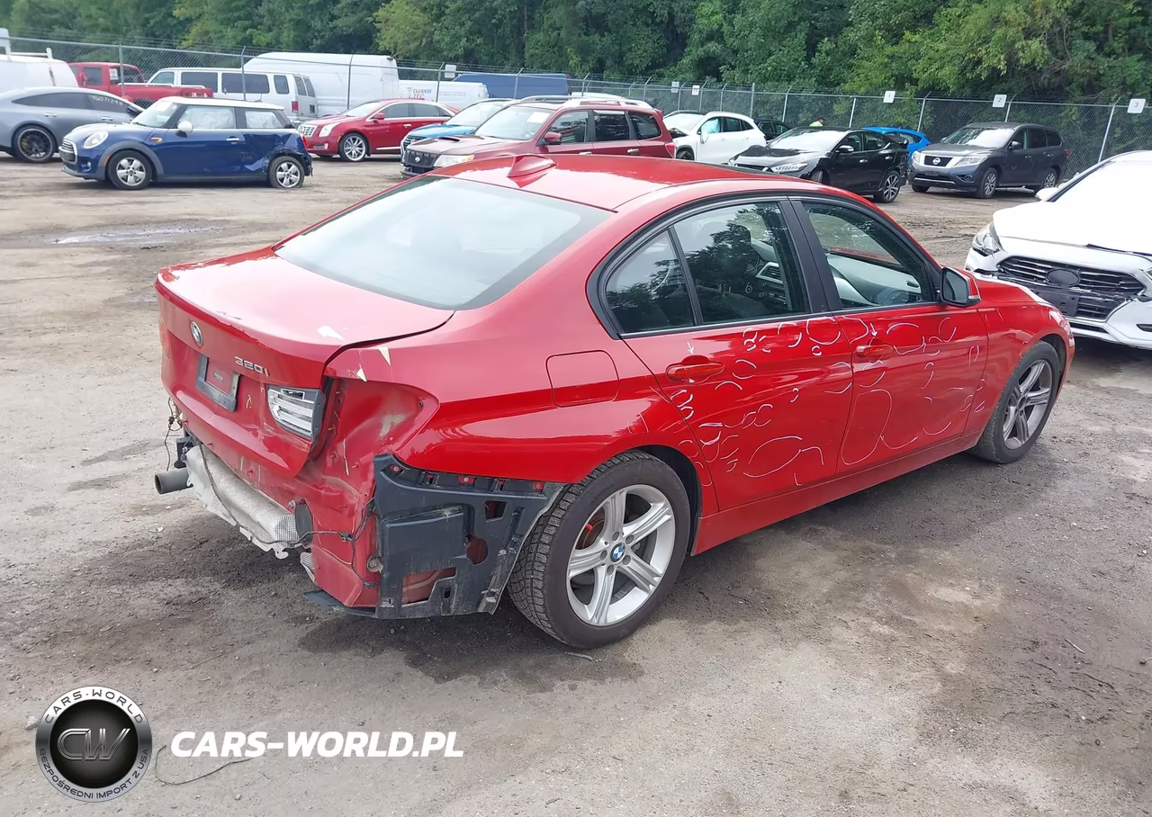 2014 BMW 320I VIN:WBA3B1C5XEP678853 - 4