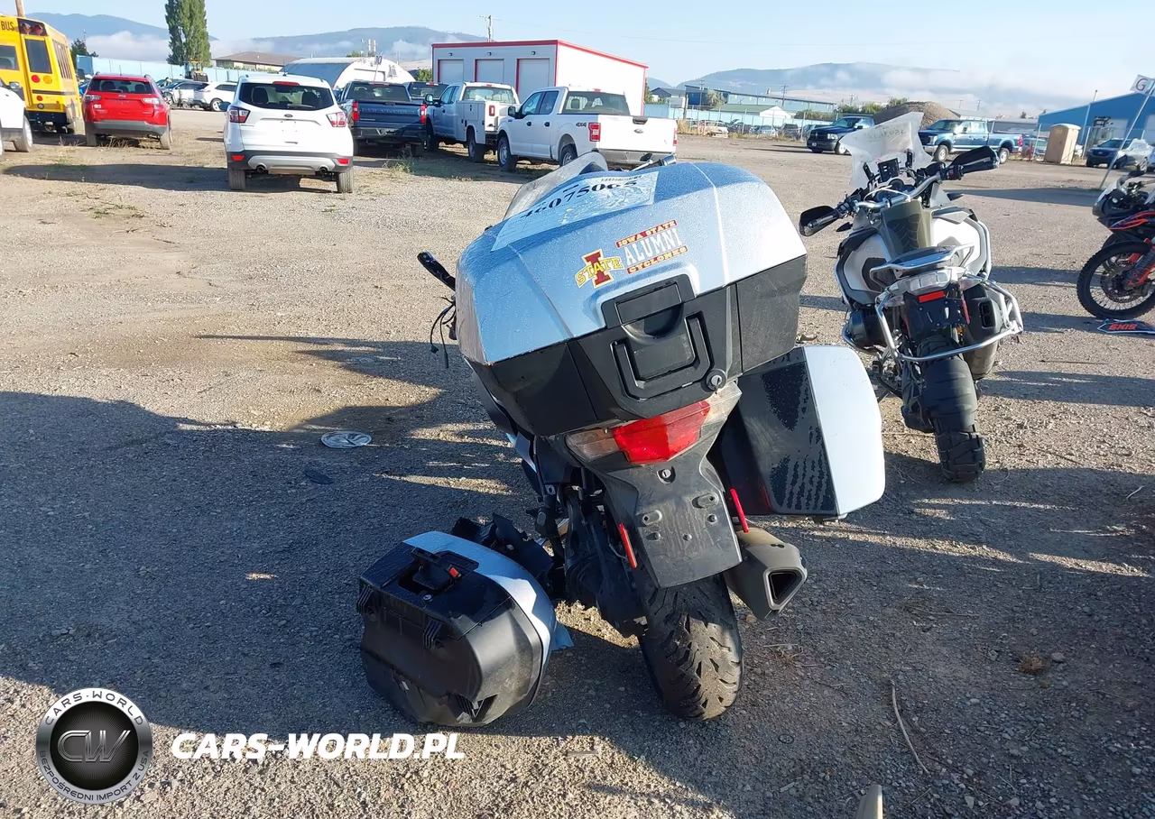 2013 Triumph Motorcycle Trophy Se VIN:SMTH02XK4DJ590940 - 6