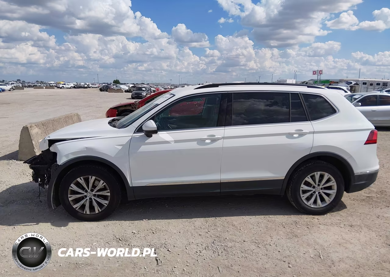 2018 Volkswagen Tiguan 2.0T Se-2.0T Sel VIN:3VV2B7AX8JM080915 - 15