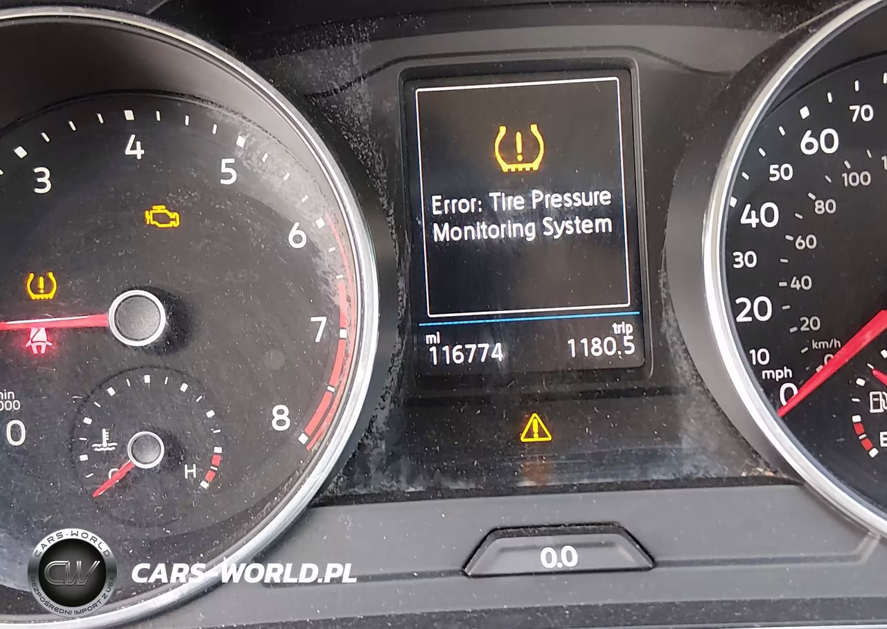 2018 Volkswagen Tiguan 2.0T Se-2.0T Sel VIN:3VV2B7AX8JM080915 - 16