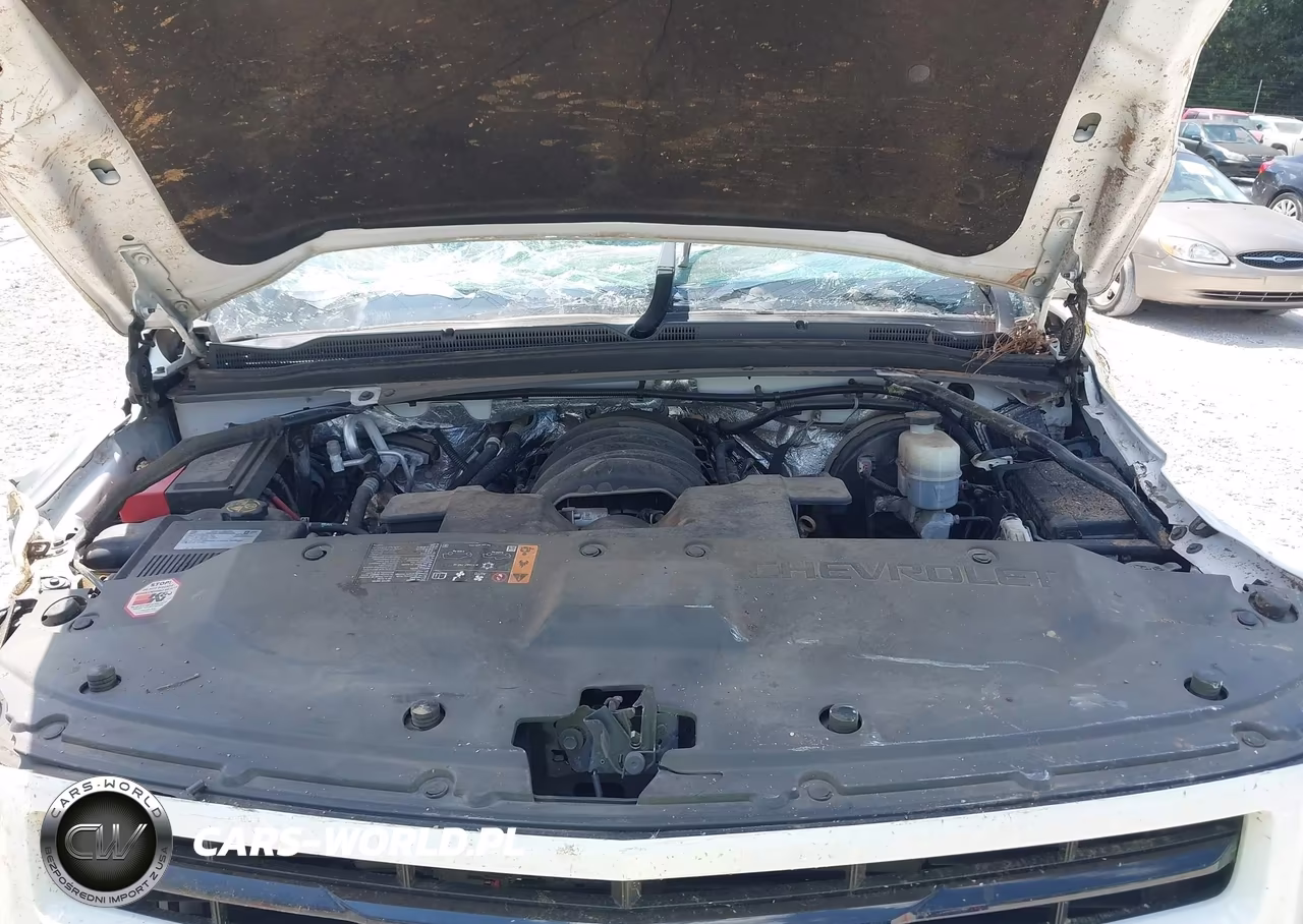 2018 Chevrolet Tahoe Premier VIN:1GNSCCKJ6JR276694 - 10