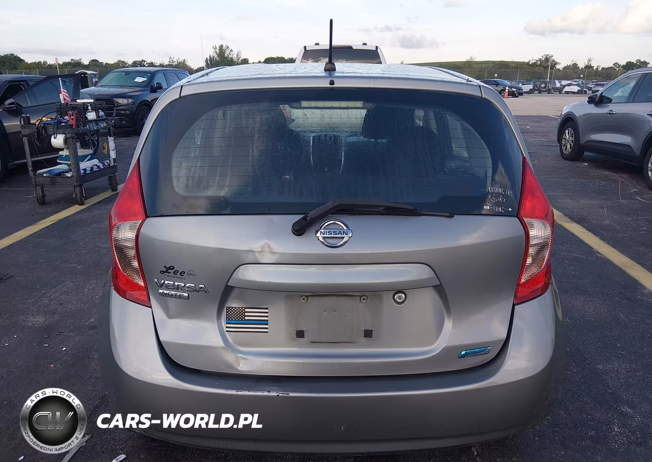 2015 Nissan Versa Note S Plus VIN:3N1CE2CP2FL362297 - 16