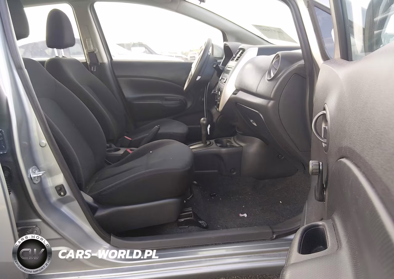 2015 Nissan Versa Note S Plus VIN:3N1CE2CP2FL362297 - 5