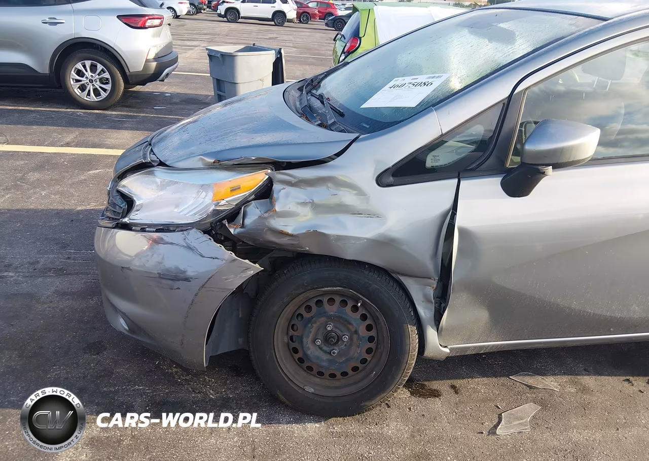 2015 Nissan Versa Note S Plus VIN:3N1CE2CP2FL362297 - 6