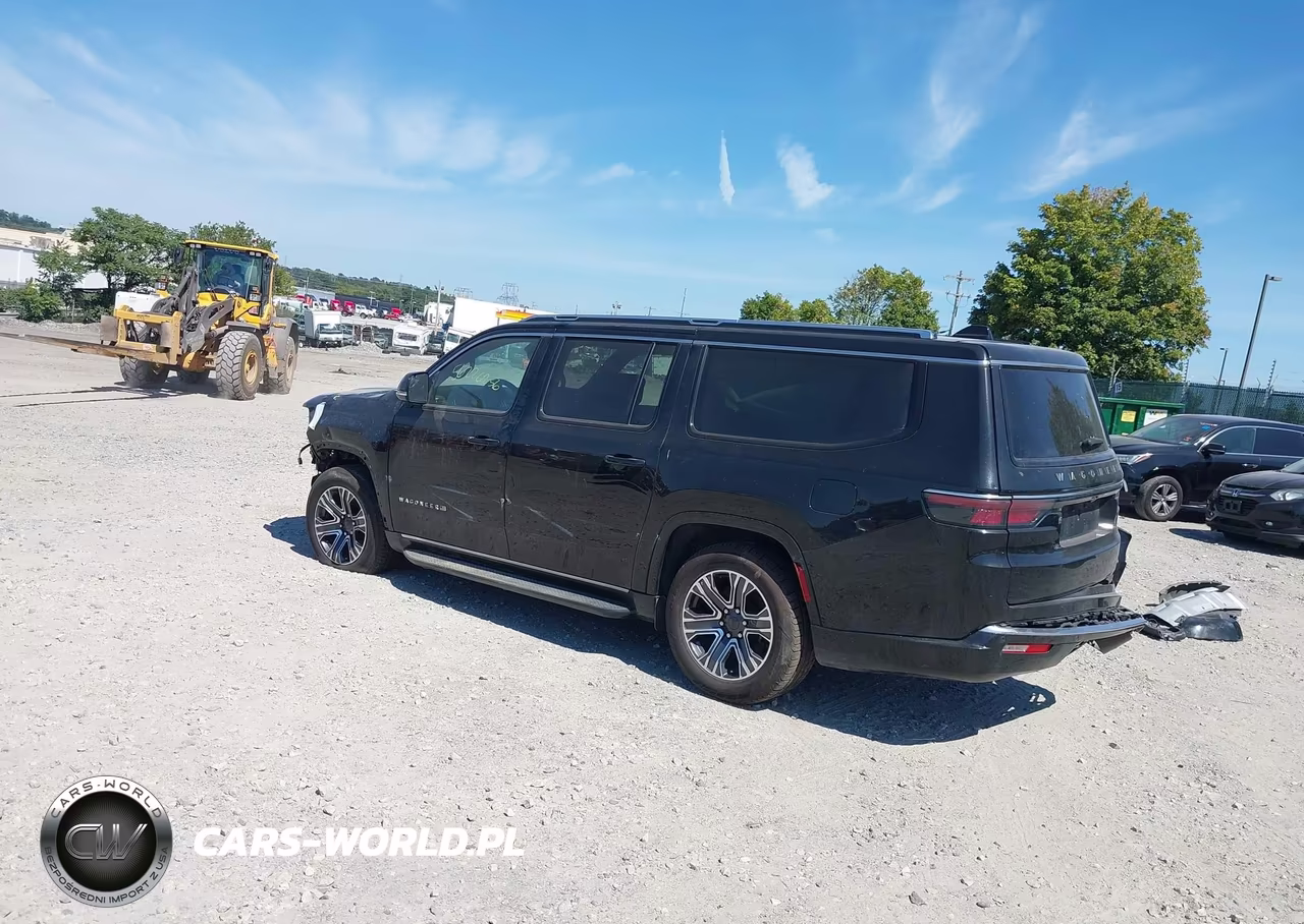 2024 Jeep Wagoneer L Series Ii VIN:1C4SJSBP8RS132016 - 3