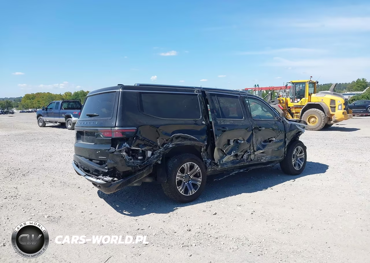 2024 Jeep Wagoneer L Series Ii VIN:1C4SJSBP8RS132016 - 4