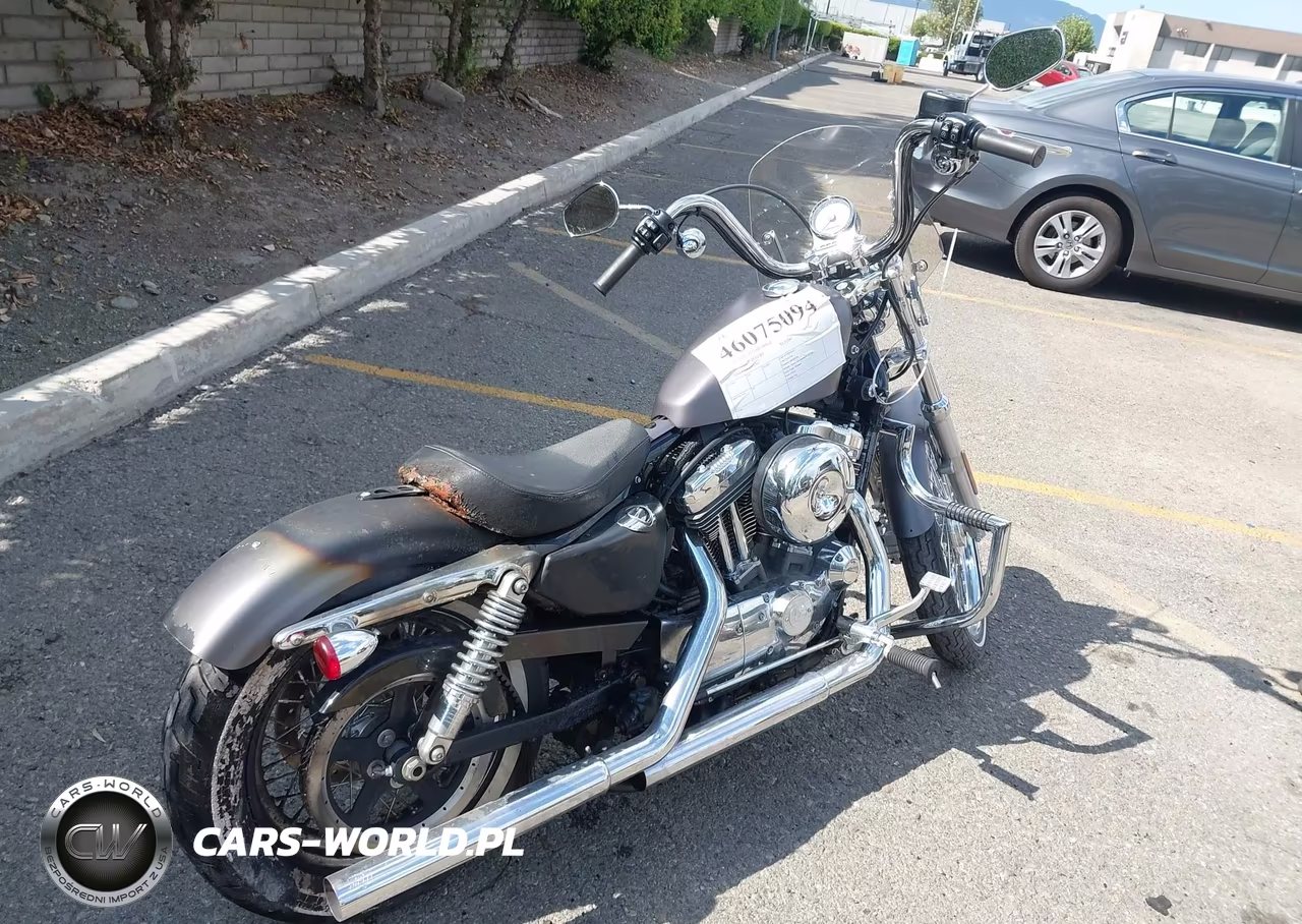 2016 Harley-Davidson Xl1200 V VIN:1HD1LF334GC412563 - 4