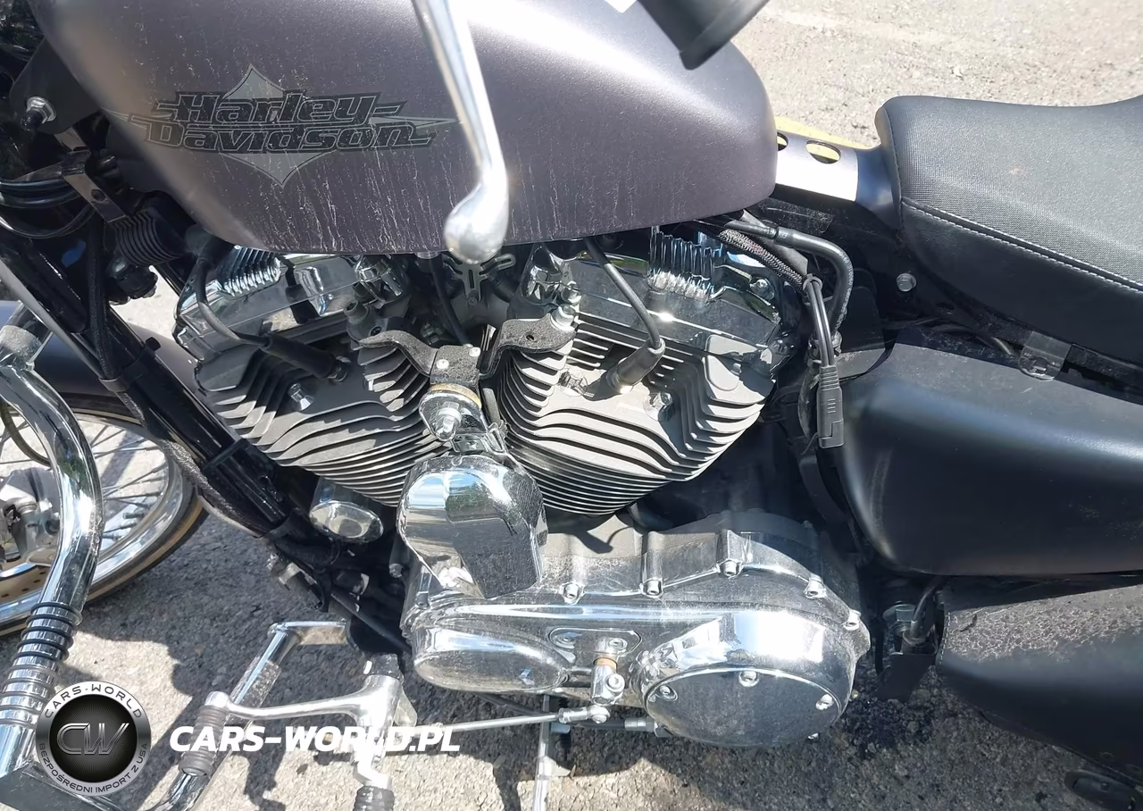 2016 Harley-Davidson Xl1200 V VIN:1HD1LF334GC412563 - 9
