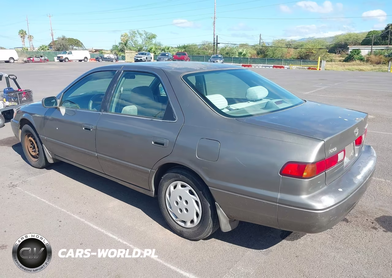 1997 Toyota Camry Le-Xle VIN:JT2BG22K6V0020185 - 3