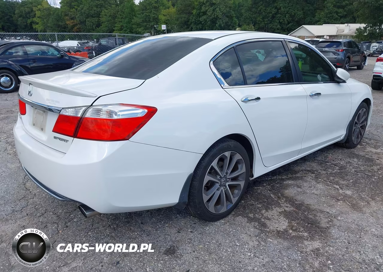 2015 Honda Accord Sport VIN:1HGCR2F57FA109464 - 4
