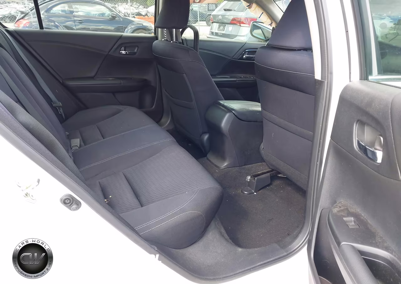 2015 Honda Accord Sport VIN:1HGCR2F57FA109464 - 8