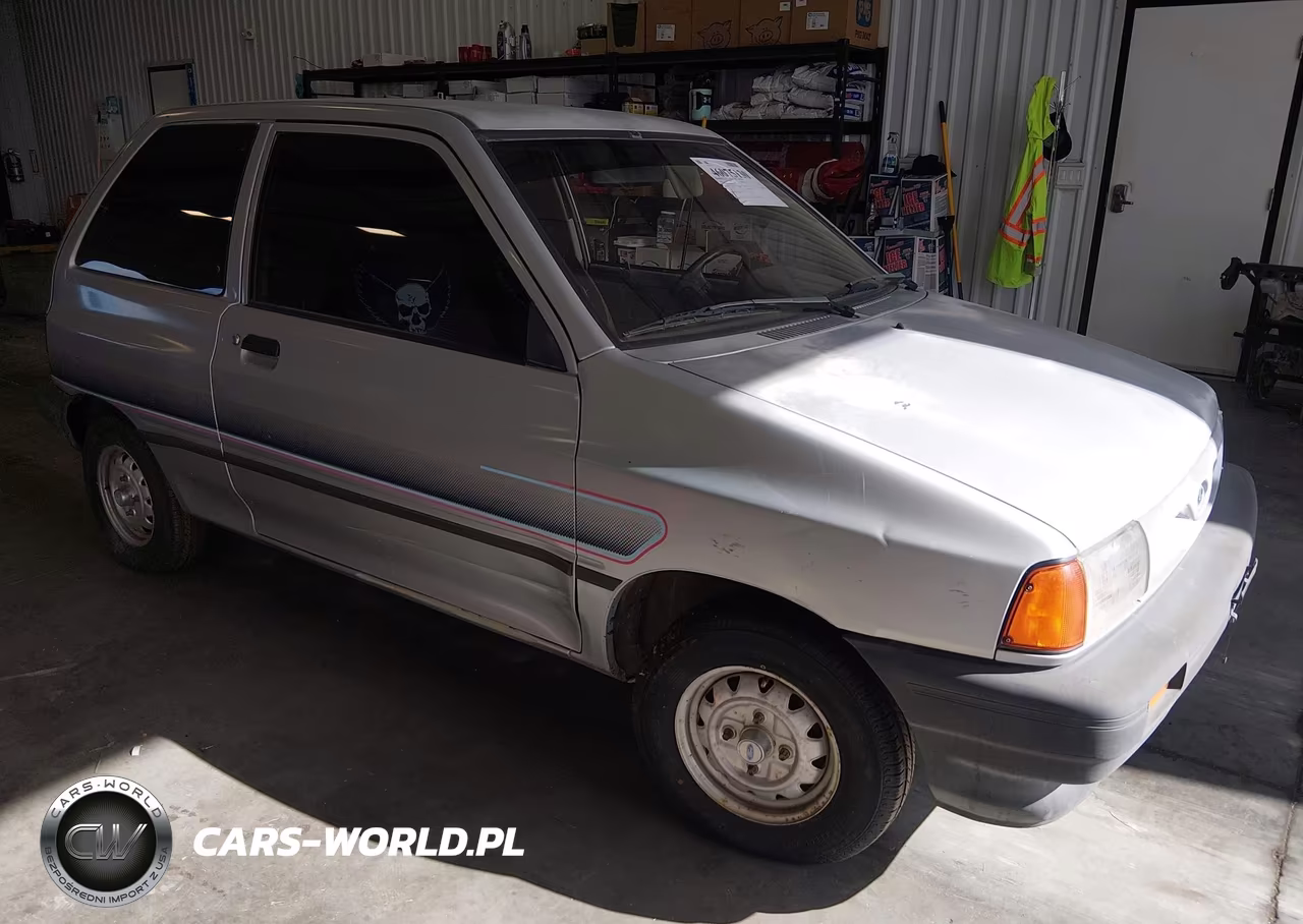 1991 Ford Festiva L – zdjęcie 1 z 12