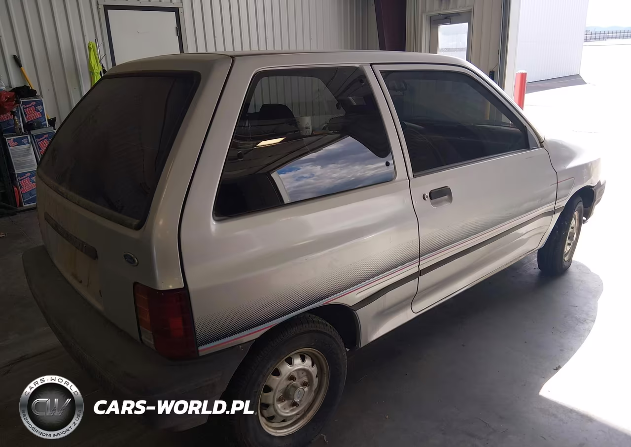 1991 Ford Festiva L VIN:KNJPT05H0M6132552 - 4