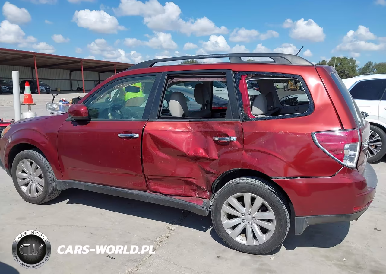 2013 Subaru Forester 2.5X Limited VIN:JF2SHAEC4DH403658 - 14