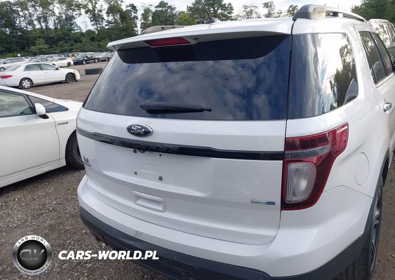 2013 Ford Explorer Sport VIN:1FM5K8GT7DGC37348 - 16