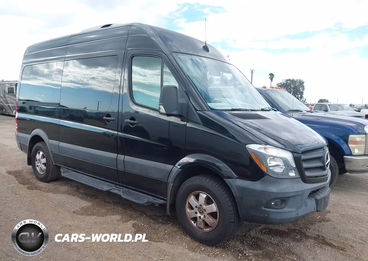 2018 Mercedes-Benz Sprinter 2500 Standard Roof V6 VIN:8BRPE7CD1JE155621 - 1