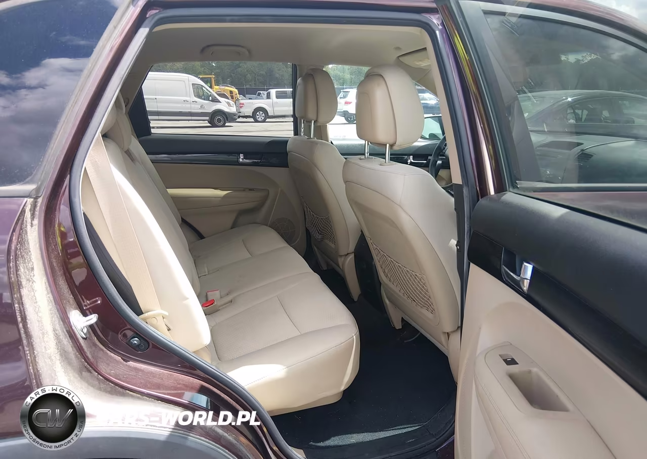 2013 Kia Sorento Lx VIN:5XYKT3A17DG330548 - 8