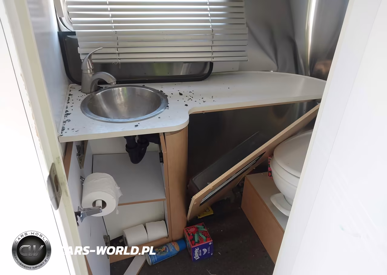 2012 Airstream Sport VIN:1STVRTF12CJ525977 - 12