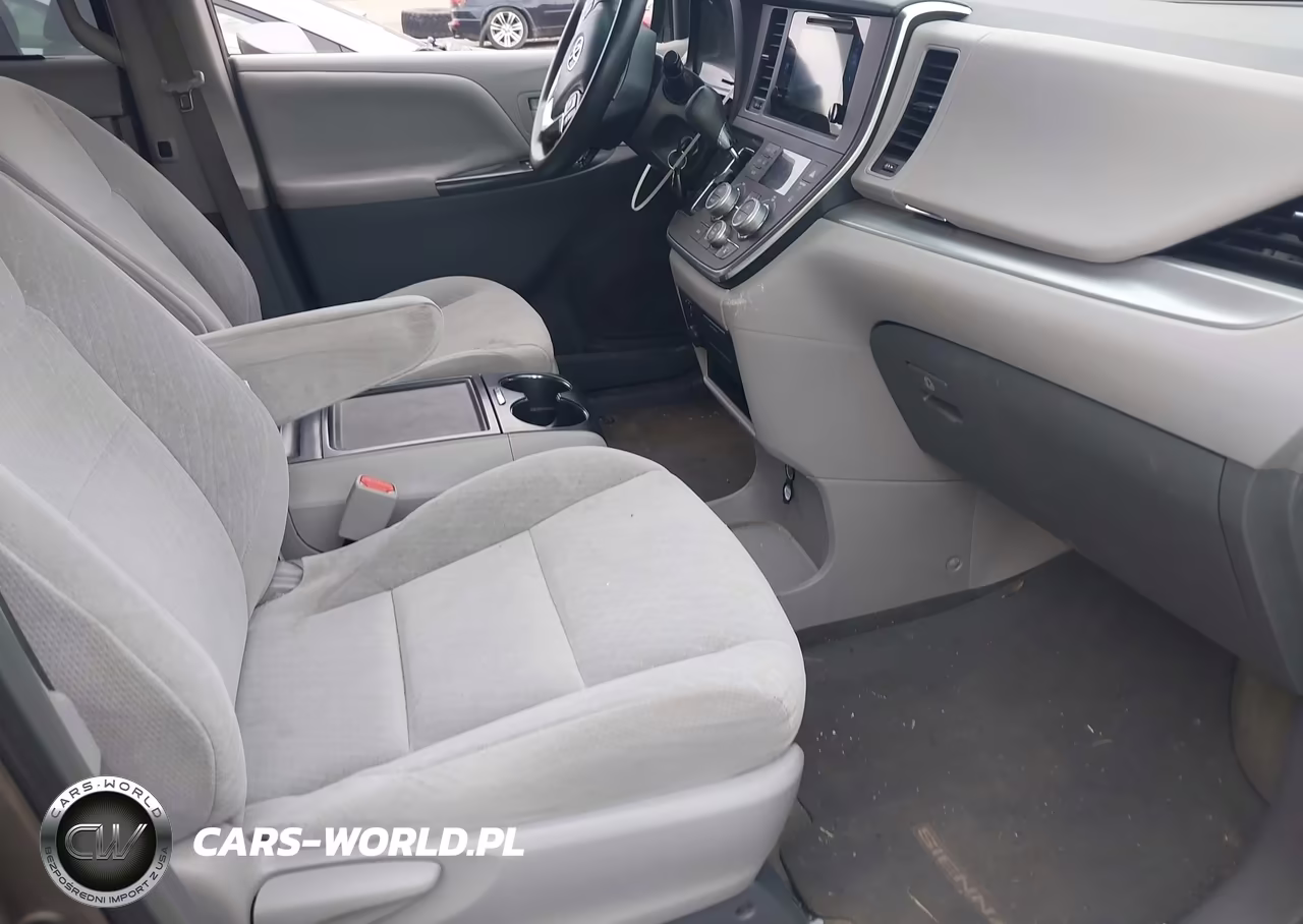 2017 Toyota Sienna Le 8 Passenger VIN:5TDKZ3DC4HS864921 - 5