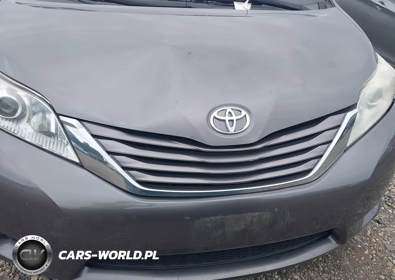 2017 Toyota Sienna Le 8 Passenger VIN:5TDKZ3DC4HS864921 - 6