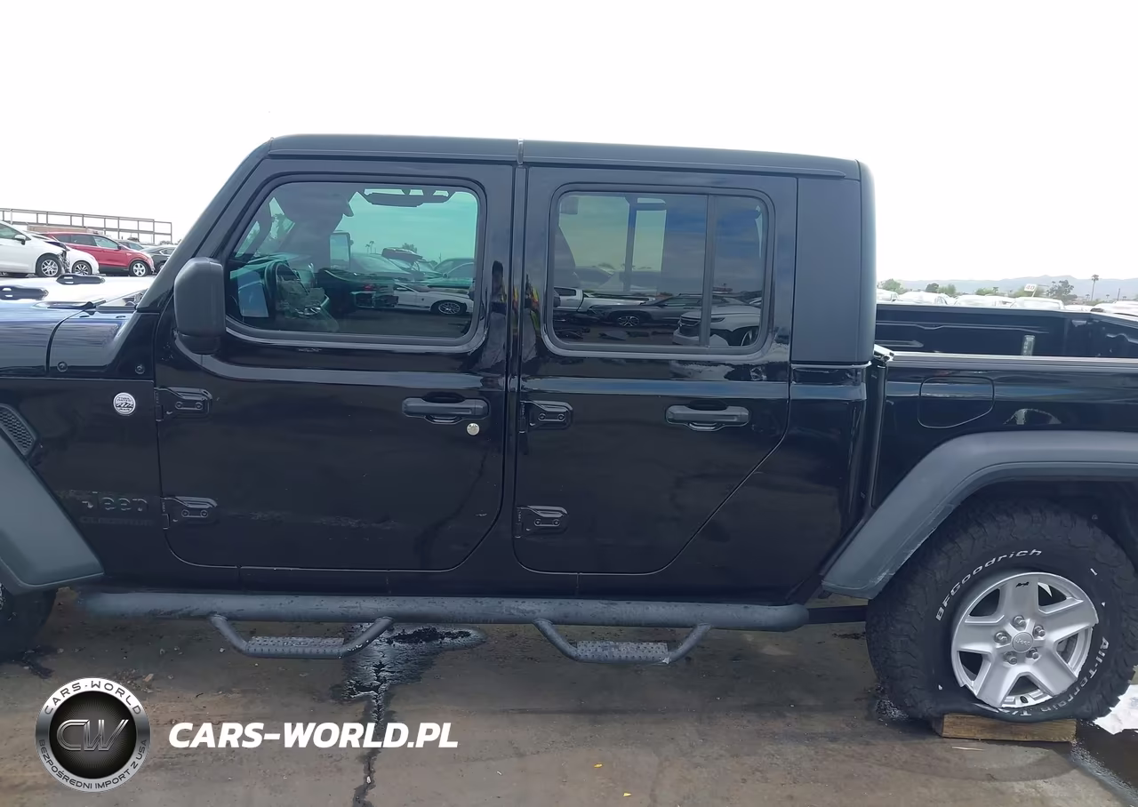 2020 Jeep Gladiator Sport S 4X4 VIN:1C6HJTAG1LL153753 - 14