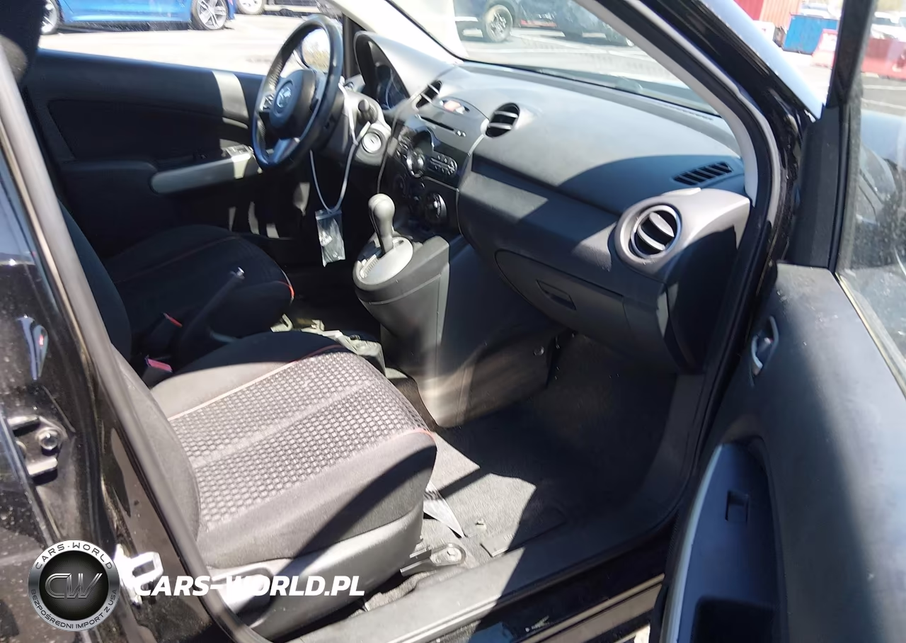 2012 Mazda Mazda2 Touring VIN:JM1DE1LY6C0135868 - 5